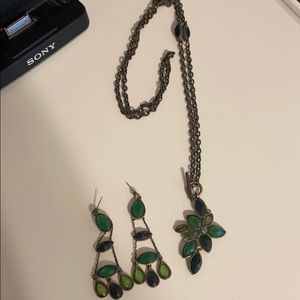 Green necklace set